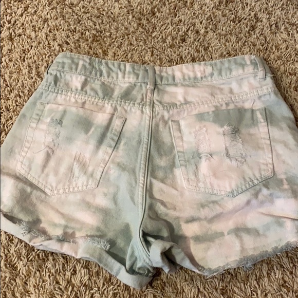 Forever 21 Colored Jean Shorts - Picture 4 of 4
